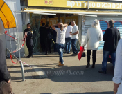  مجهولون ينفذون عملية سطو على سوبرماركت شمال مدينة يافا 